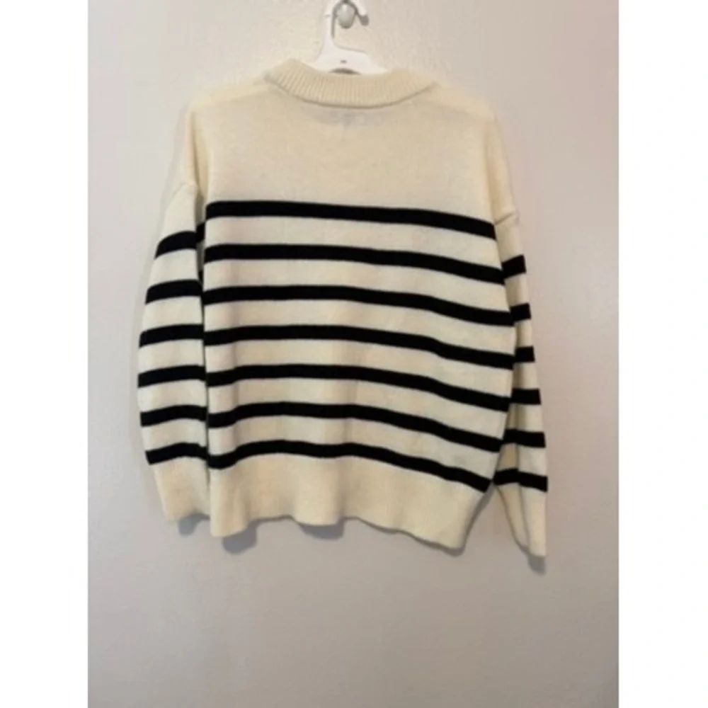 A New Day Womens Striped Crewneck Sweater Cream Black Medium